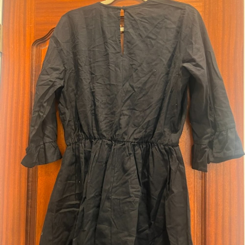 ASOS DESIGN Tall knot front ruffle sleeve romper in black US 6 - Picture 6 of 8